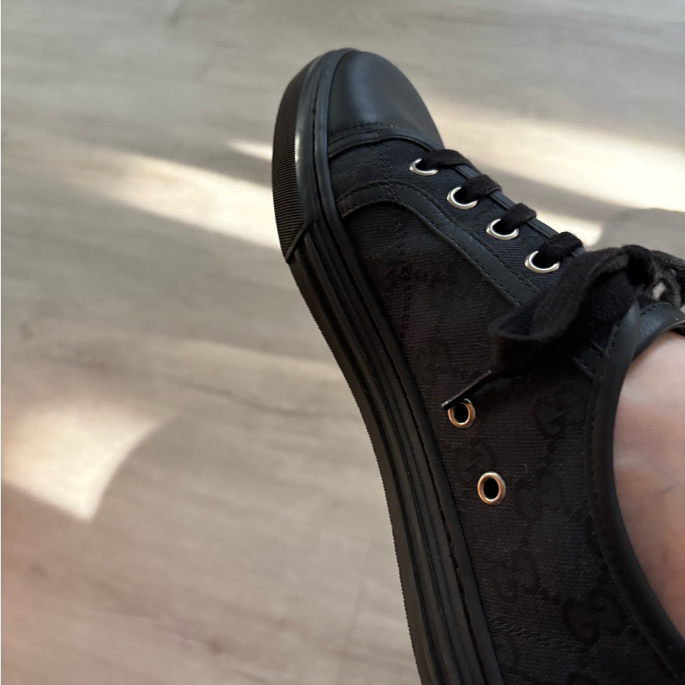 100% Authentic Gucci shoes size 9 perfect condition black canvas - Picture 5 of 12